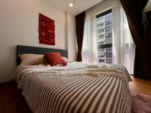 Eastern part - Esparina Residences (Double room+ ensuite toilet) near business parks and MRT - $1800 per month